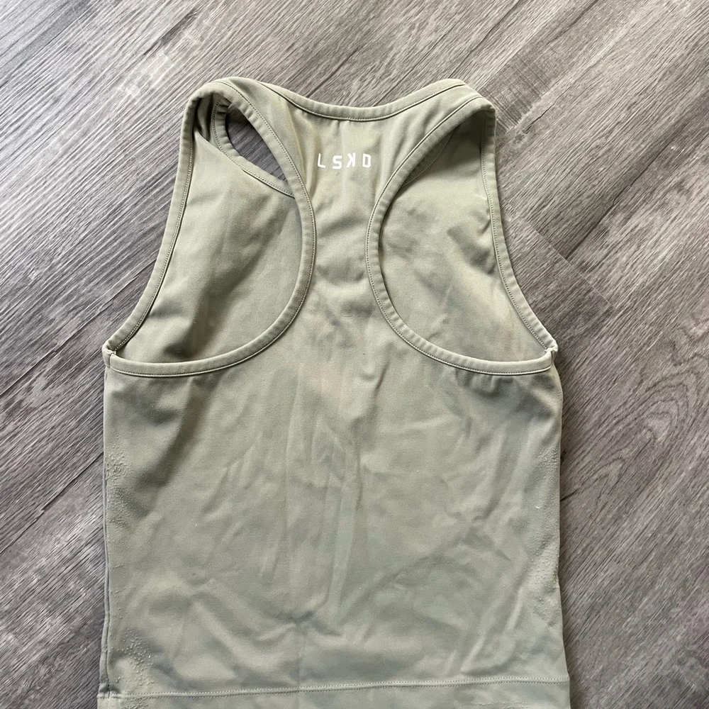LSKD Flow Performance Tank - Picture 2 of 4